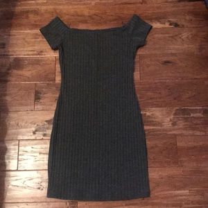 Gray Ribbed Body Com Dress